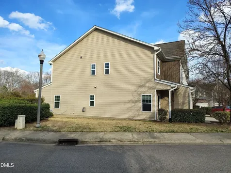 831 Davidson Point Road Cary NC 27513