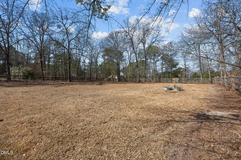 51 Eagles Roost Sanford NC 27332