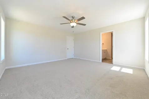 398 Hookbill Lane Lillington NC 27546