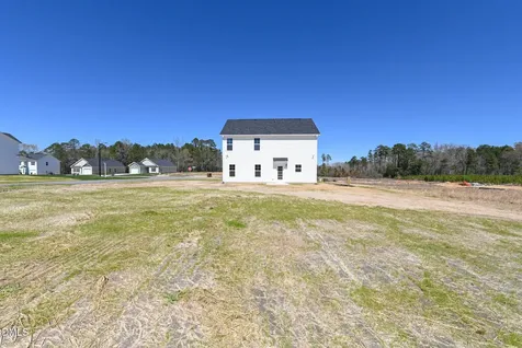 398 Hookbill Lane Lillington NC 27546