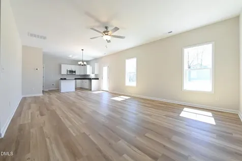 398 Hookbill Lane Lillington NC 27546