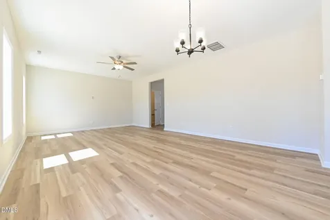 398 Hookbill Lane Lillington NC 27546