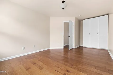 469 Panorama View Loop Cary NC 27519