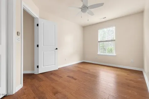 469 Panorama View Loop Cary NC 27519