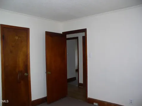 1061 N Pinkston Street Henderson NC 27536