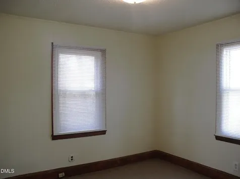 1061 N Pinkston Street Henderson NC 27536