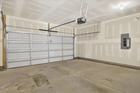 79 Rockwater Way Zebulon NC 27597