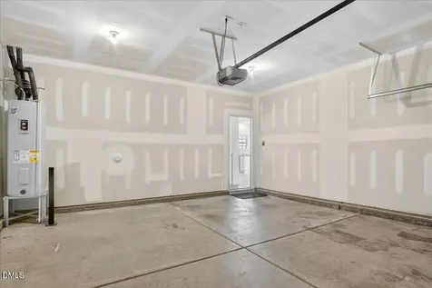 79 Rockwater Way Zebulon NC 27597