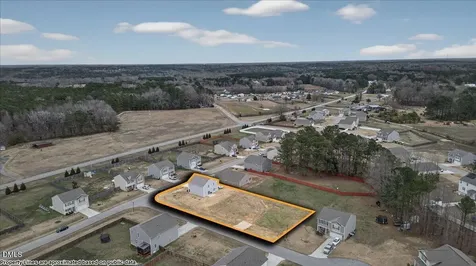 79 Rockwater Way Zebulon NC 27597