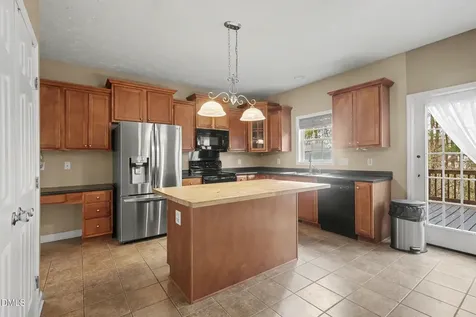615 Lenoir Drive Spring Lake NC 28390