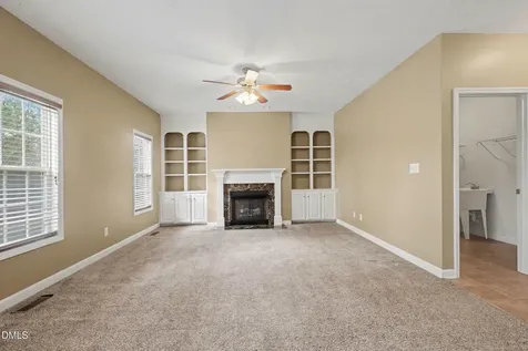 615 Lenoir Drive Spring Lake NC 28390