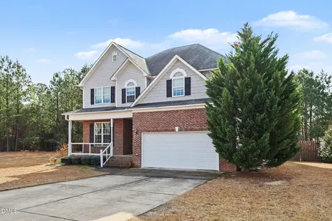 615 Lenoir Drive Spring Lake NC 28390