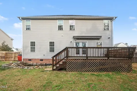 615 Lenoir Drive Spring Lake NC 28390