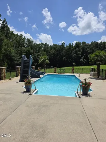 413 Johnson Town Road Zebulon NC 27597