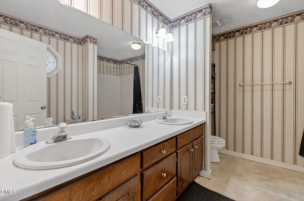 115 Felicia Court Clayton NC 27520