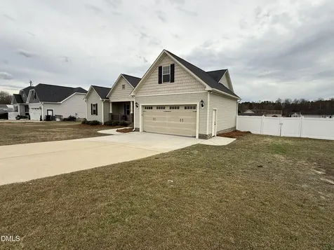 41 Clipper Lane Smithfield NC 27577