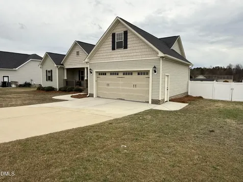 41 Clipper Lane Smithfield NC 27577