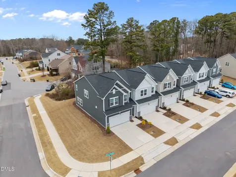 1866 Porch Swing Way Apex NC 27502