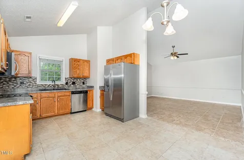 606 Arden Street Burlington NC 27215
