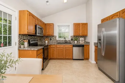 606 Arden Street Burlington NC 27215