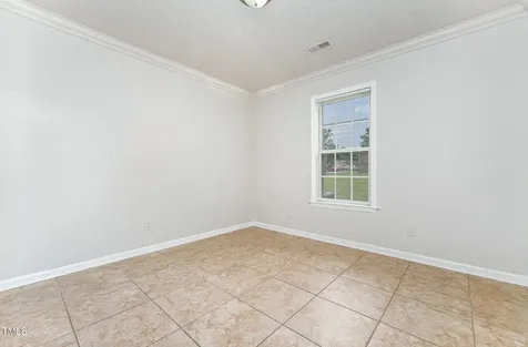 606 Arden Street Burlington NC 27215