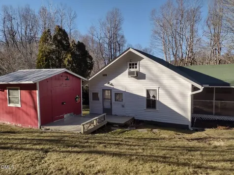 659 Chestnut Grove Road Spruce Pine NC 28777