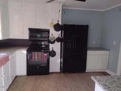 659 Chestnut Grove Road Spruce Pine NC 28777