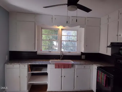 659 Chestnut Grove Road Spruce Pine NC 28777