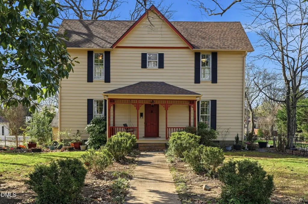916 W Davis Street Burlington NC 27215