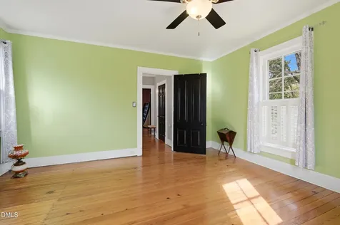 916 W Davis Street Burlington NC 27215