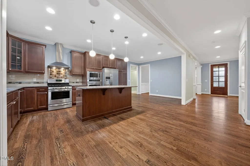 1604 Doubles Court Raleigh NC 27609