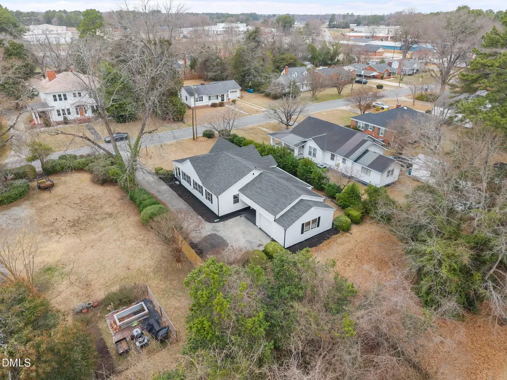 108 N Watauga Avenue Dunn NC 28334