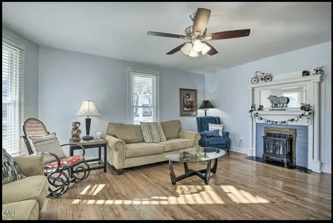 242 W Academy Street Wendell NC 27591