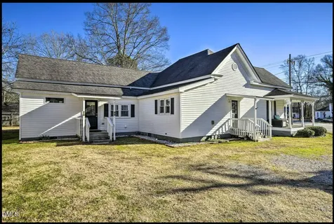 242 W Academy Street Wendell NC 27591