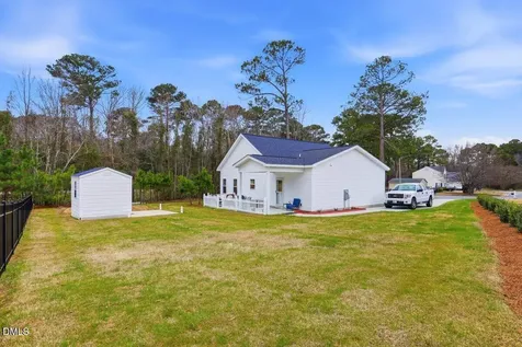 710 Haskett Court Kinston NC 28501