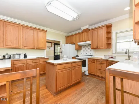 2371 Nc-210 Smithfield NC 27577