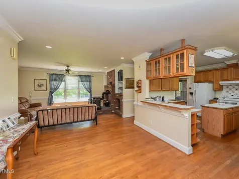 2371 Nc-210 Smithfield NC 27577