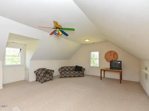 2371 Nc-210 Smithfield NC 27577