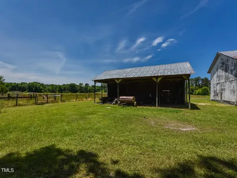 2371 Nc-210 Smithfield NC 27577