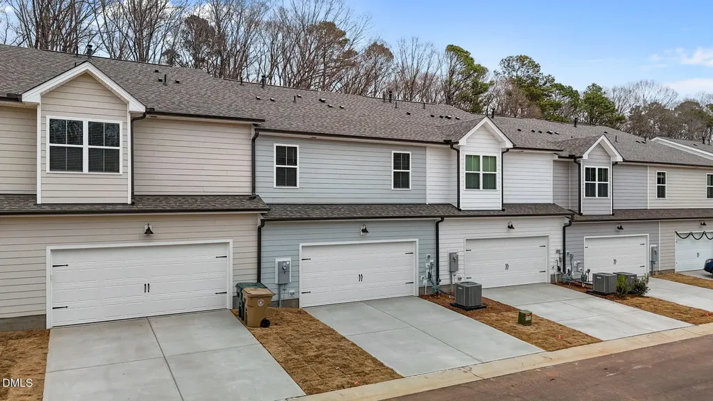 202 Fosterton Cottage Way Garner NC 27603