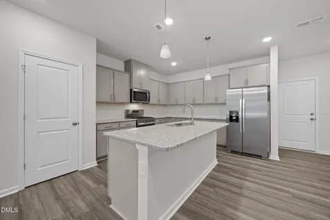 202 Fosterton Cottage Way Garner NC 27603