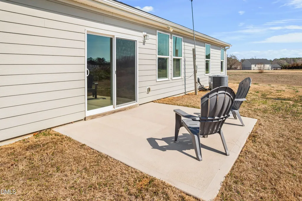18 Harlow Court Fuquay Varina NC 27526