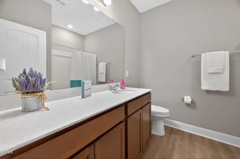 18 Harlow Court Fuquay Varina NC 27526