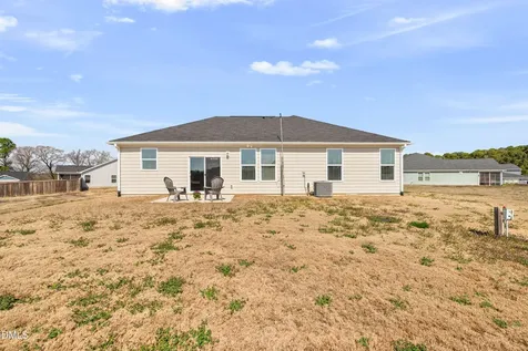 18 Harlow Court Fuquay Varina NC 27526