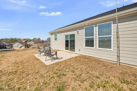 18 Harlow Court Fuquay Varina NC 27526