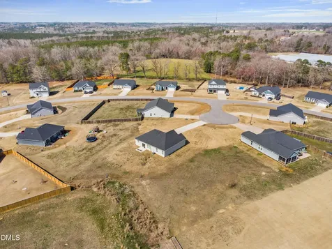 18 Harlow Court Fuquay Varina NC 27526
