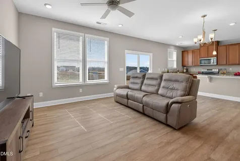 18 Harlow Court Fuquay Varina NC 27526