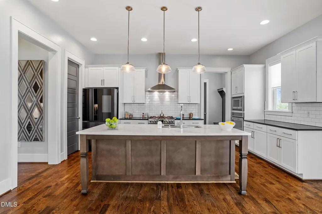 123 Larkin Lane Chapel Hill NC 27516