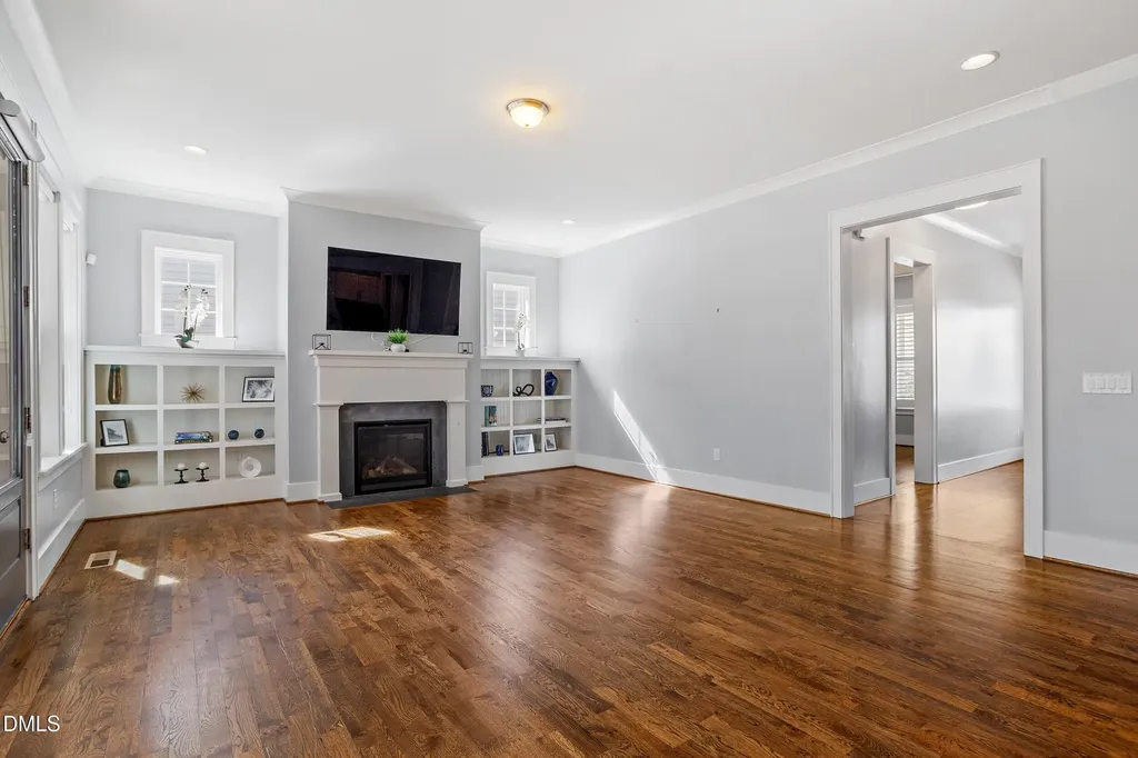 123 Larkin Lane Chapel Hill NC 27516