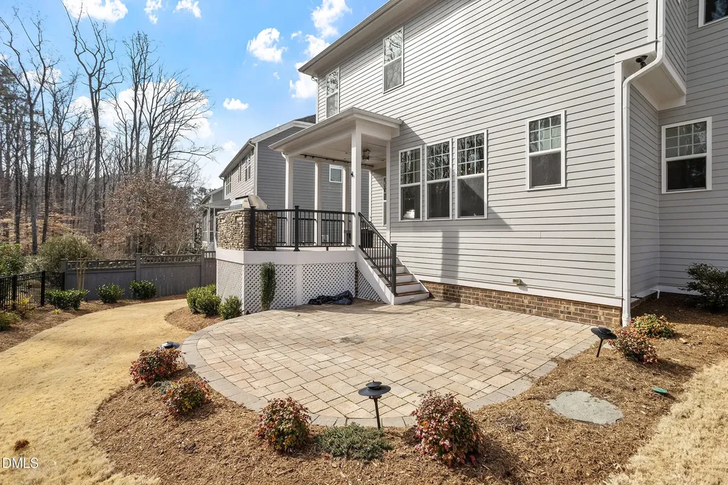 123 Larkin Lane Chapel Hill NC 27516